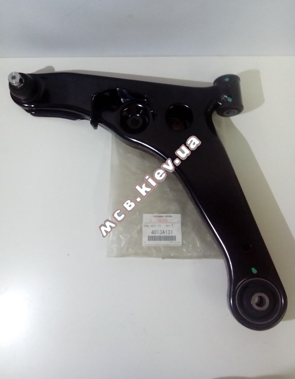 ����� �������� ������ ����� Outlander MC 4013A131