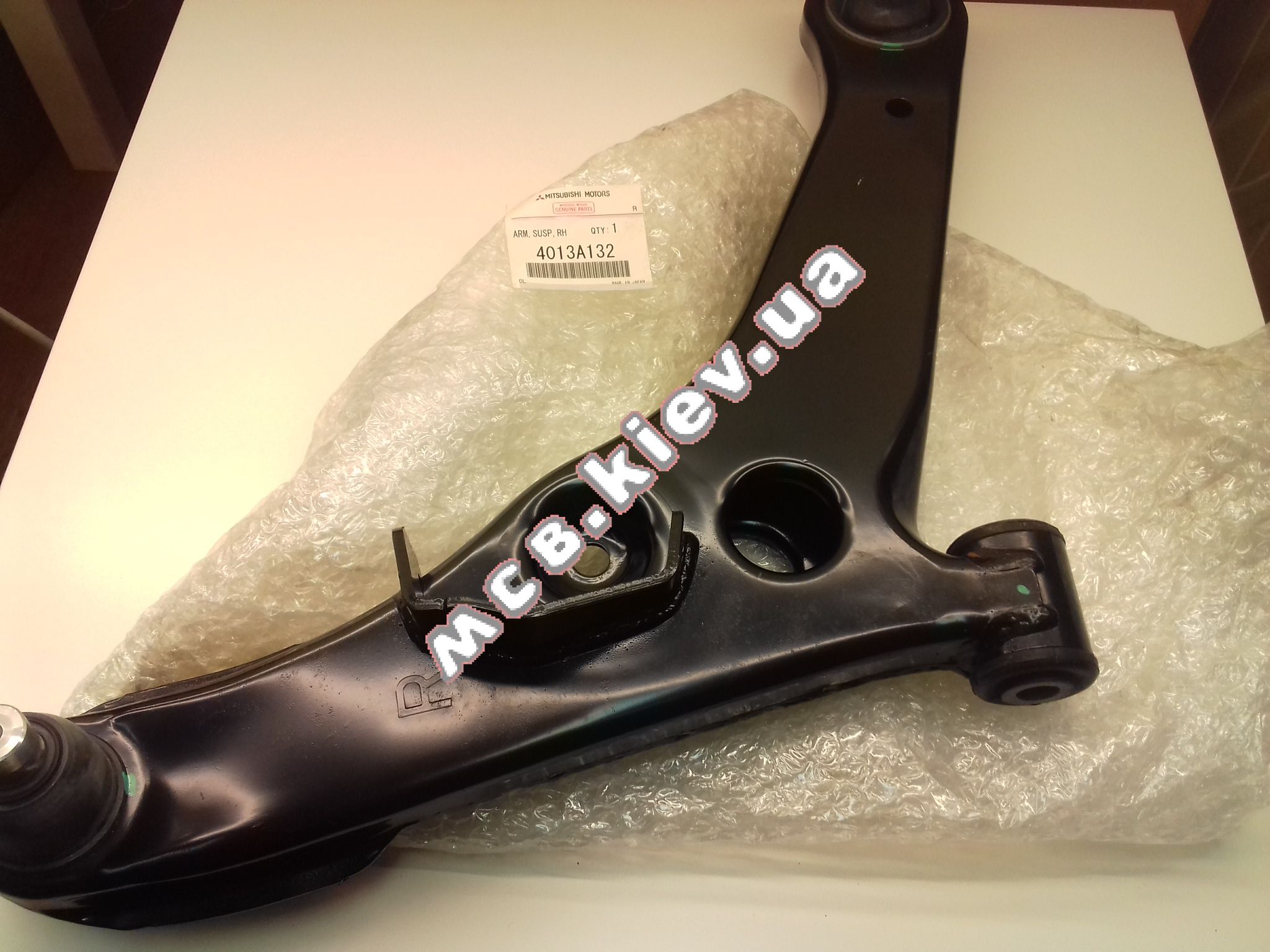 ����� �������� ������ ������ Outlander MC 4013A132