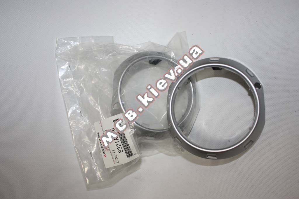 ����� ��������������� ���� ������ Outlander MC 8321A066