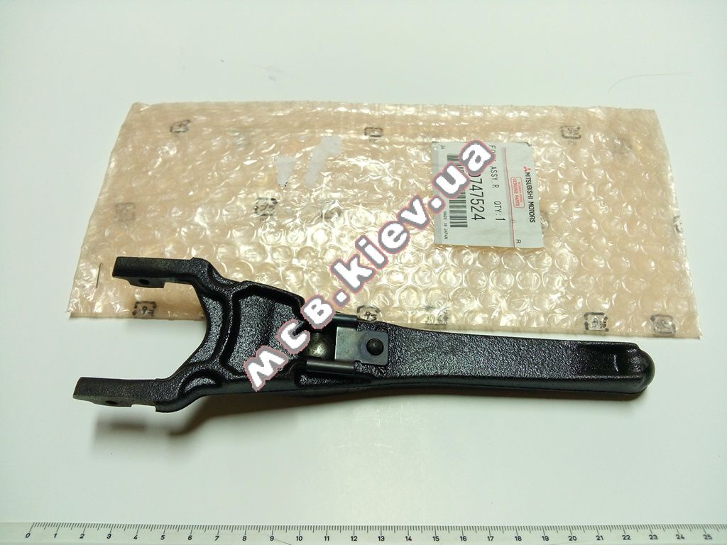   Lancer IX 1.6 MC MD747524