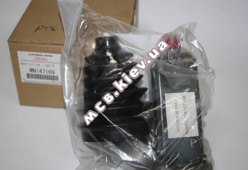 ������� ����� Lancer IX MC MN147169