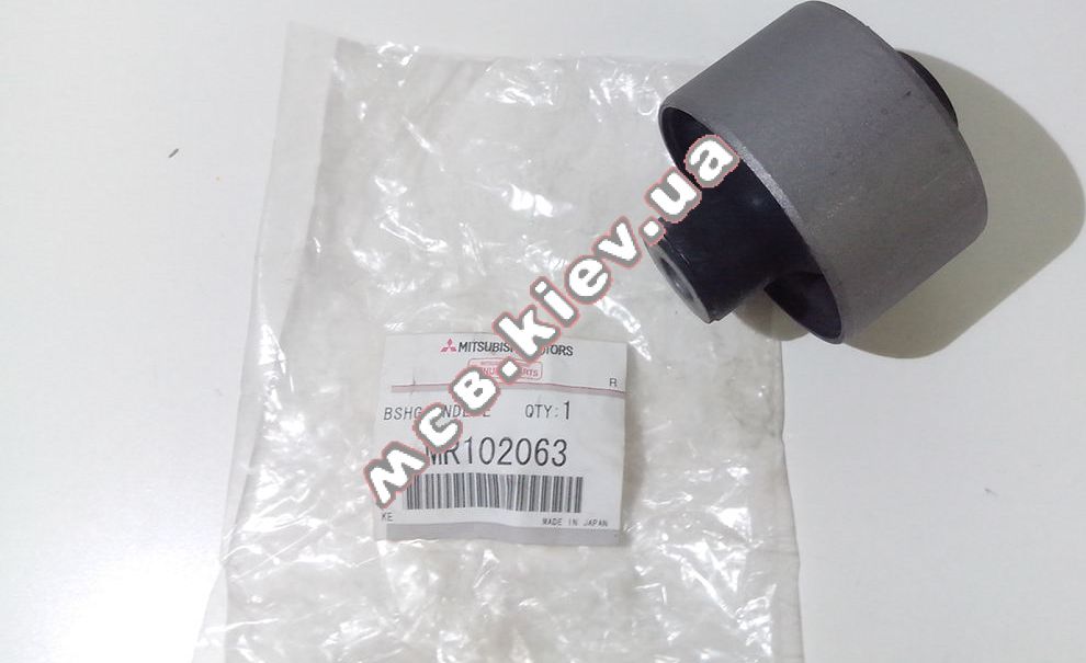 �������-���� ����������� ������ Space Star/Carisma MC MR102063