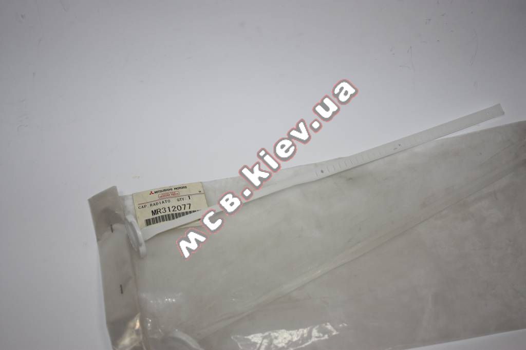 ������ ��������������� ����� Lancer IX MC MR312077